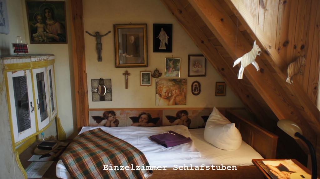 Exempel Schlafstuben Und Quartier Langer Hals Hotel Tangermünde Buitenkant foto