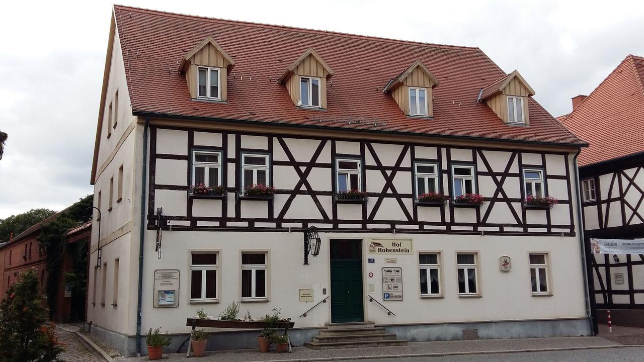 Exempel Schlafstuben Und Quartier Langer Hals Hotel Tangermünde Buitenkant foto
